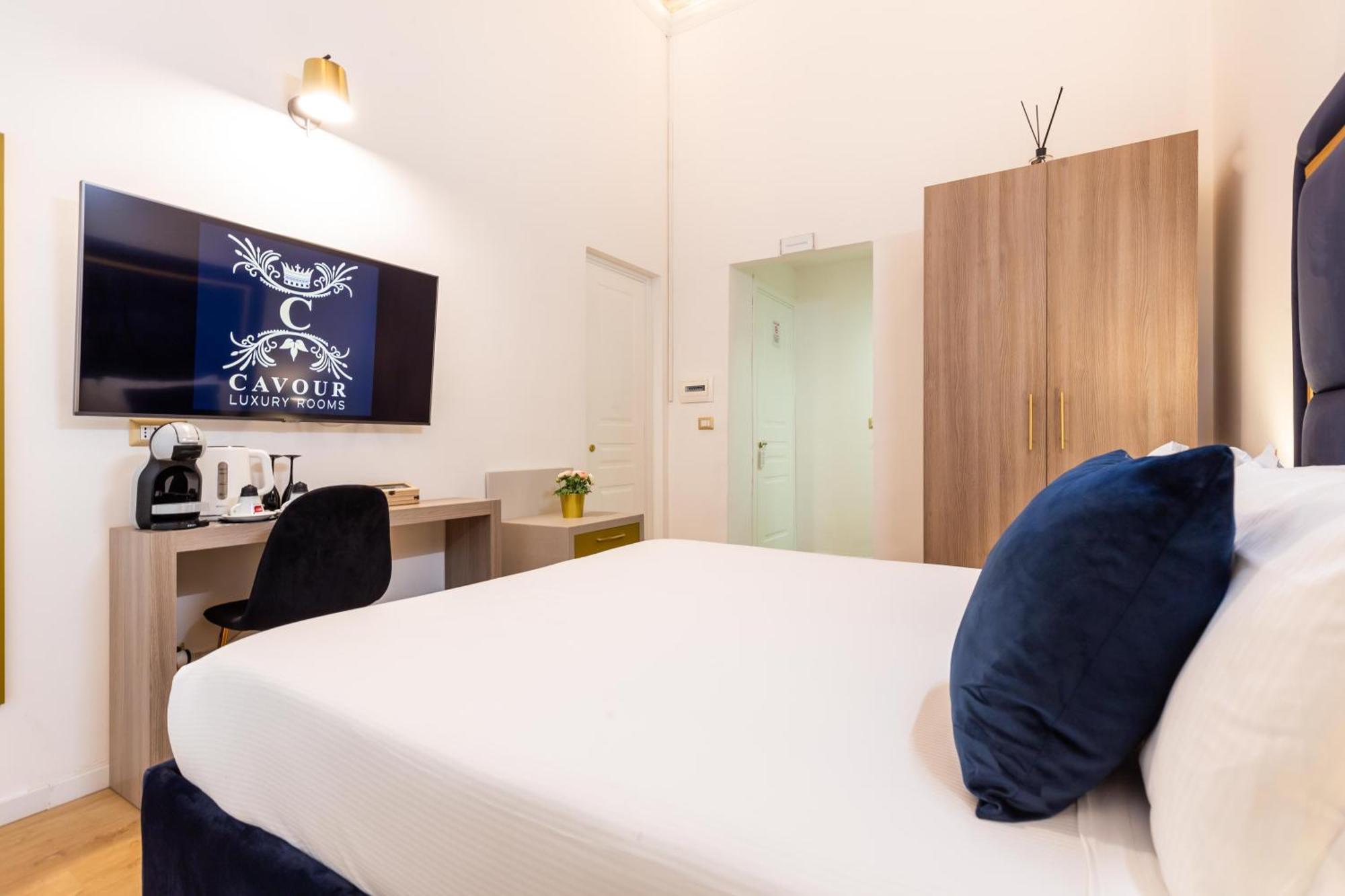 Cavour Luxury Rooms - Lr Collection ローマ エクステリア 写真