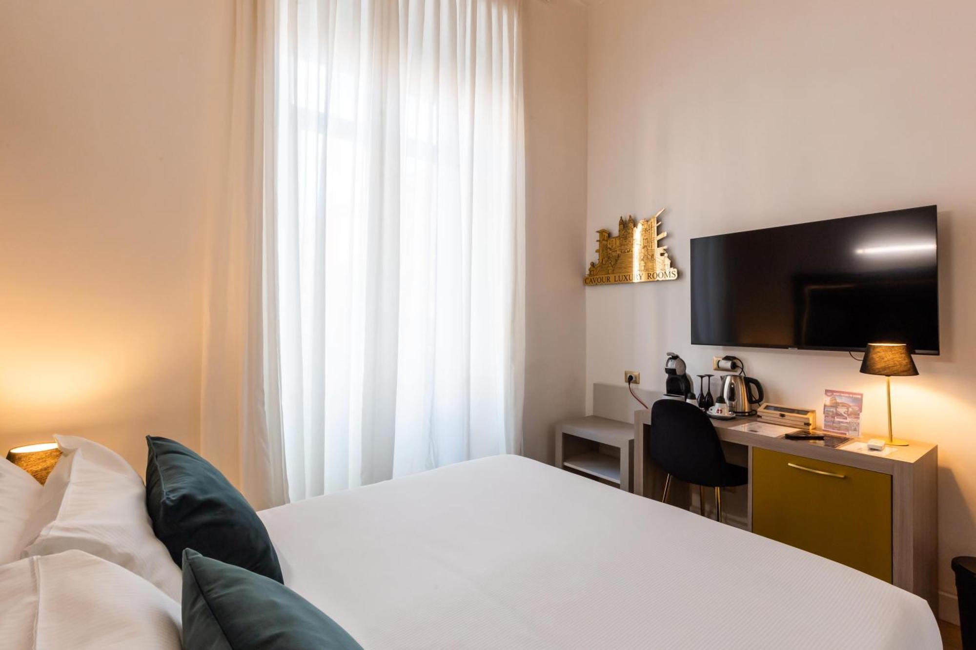 Cavour Luxury Rooms - Lr Collection ローマ エクステリア 写真