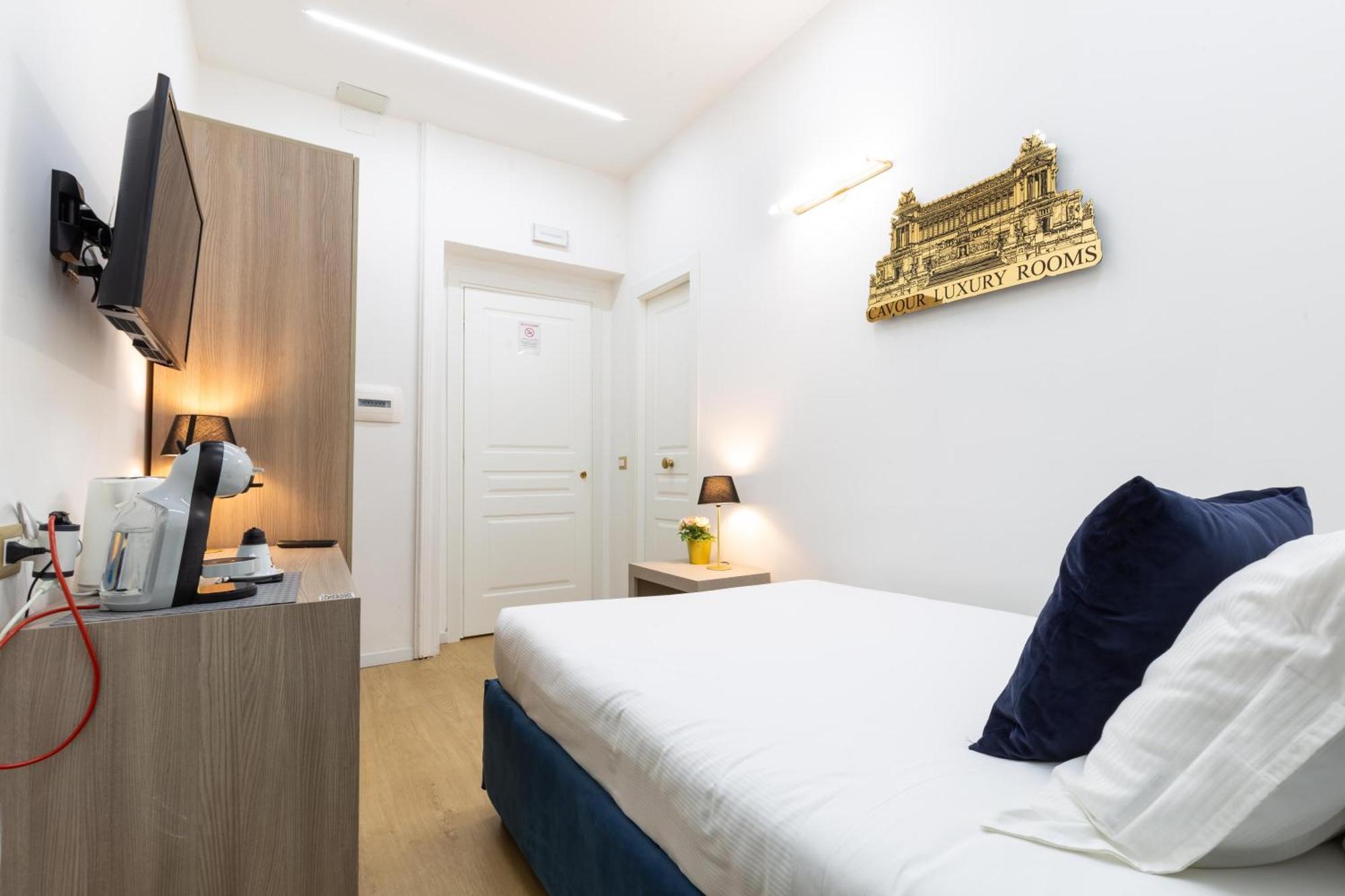 Cavour Luxury Rooms - Lr Collection ローマ エクステリア 写真