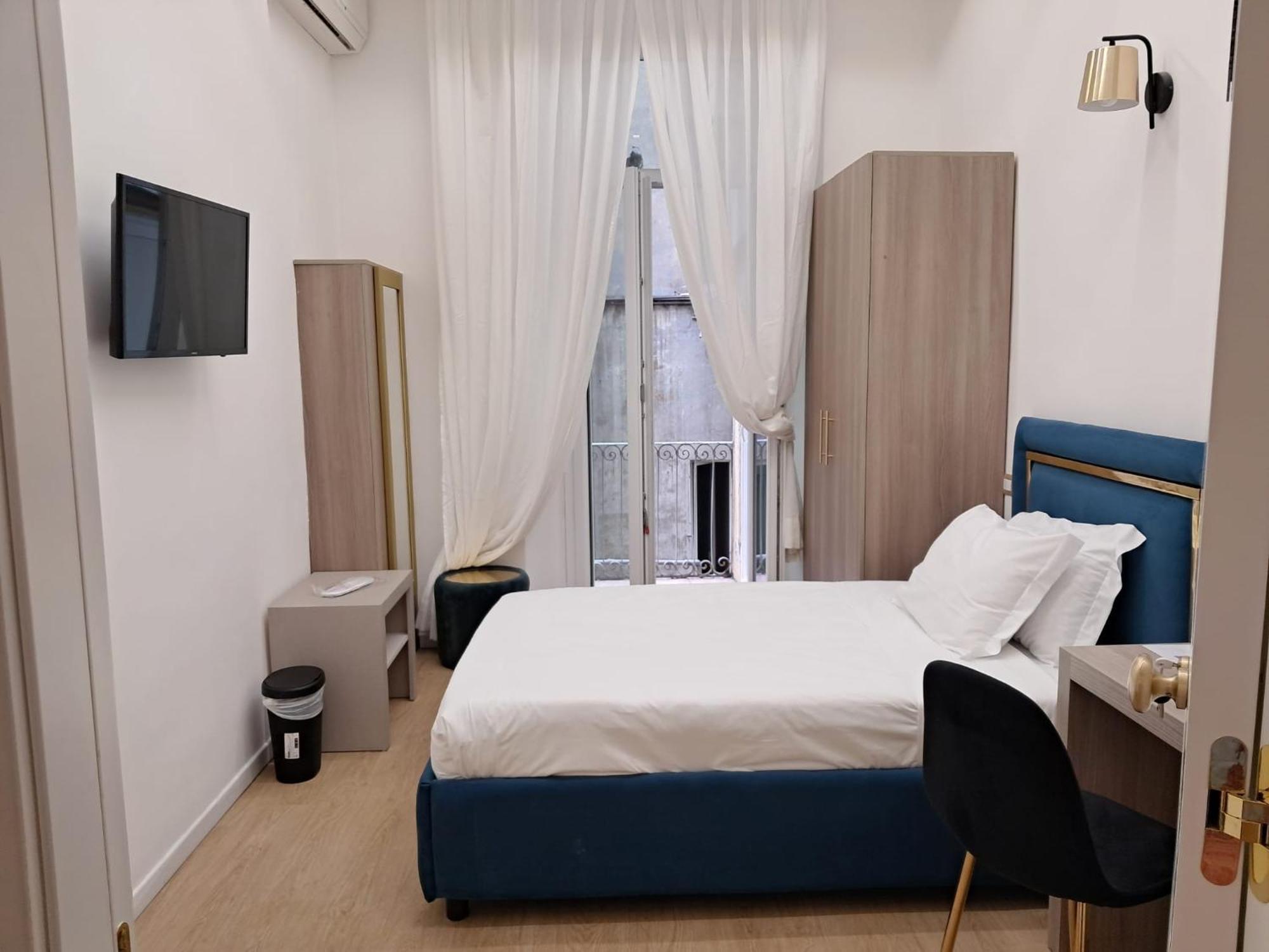 Cavour Luxury Rooms - Lr Collection ローマ エクステリア 写真